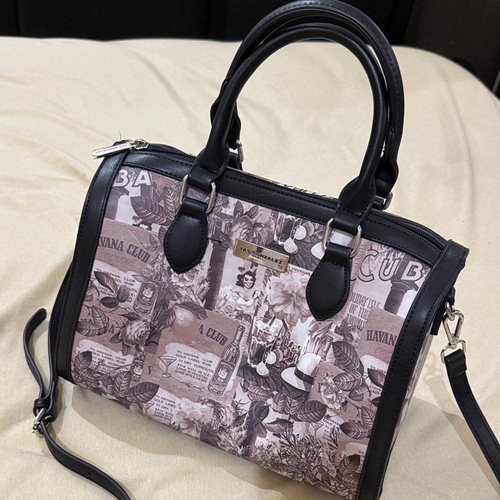 Loungefly Black and Cream Satchel